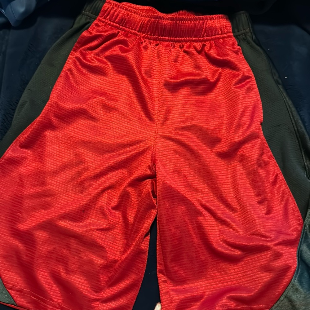 Red  shorts